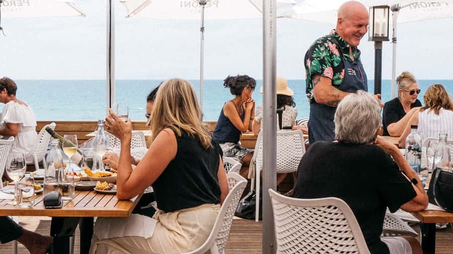 Waiheke Island: The Essence of Waiheke Wine Tour - Getting to Matiatia Wharf: the timing that makes or breaks the day