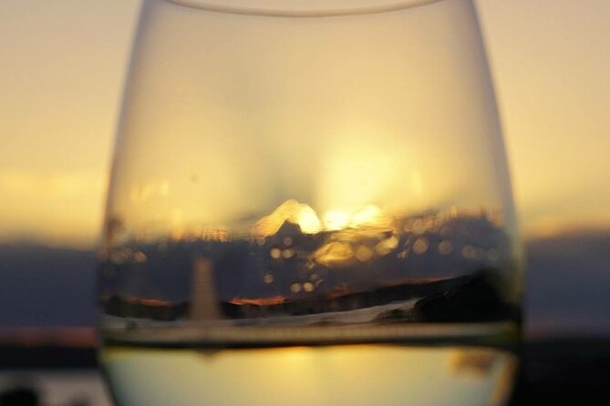 WAIHEKE ZEITGEIST Small Groups Ultra Boutique Off Grid Wine Tours - Winery stops that focus on small-scale producers