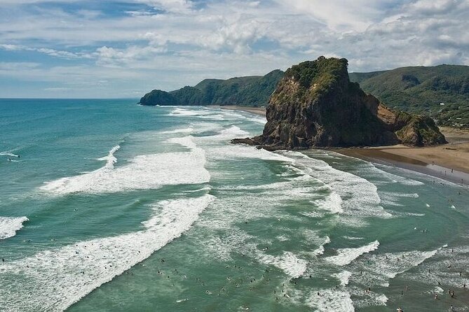 West Coast Discovery Tour - Which guide style fits you?
